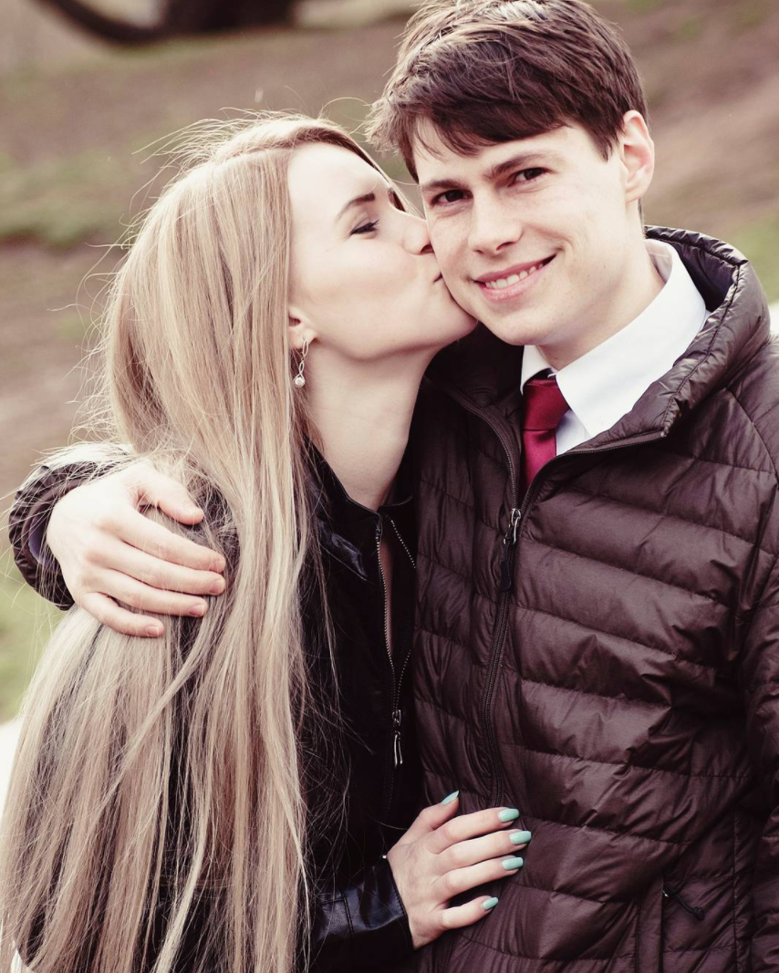 90 Day Fiance Aleksandra Blasts "Disgusting" Rumors, Says Josh IS the