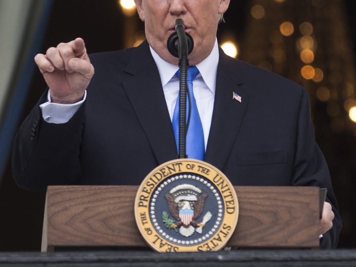 Donald Trump Told Veteran’s Widow “He Knew What He Signed Up For,” …