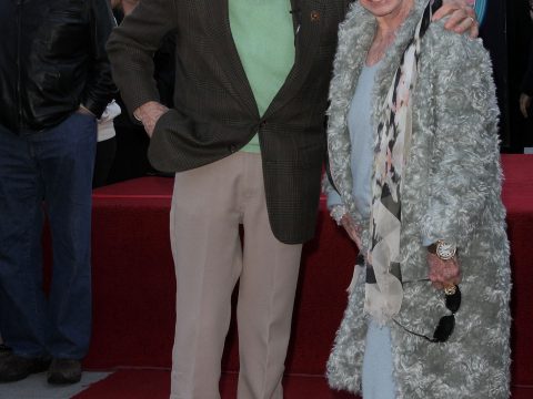 Stan Lee, Wife
