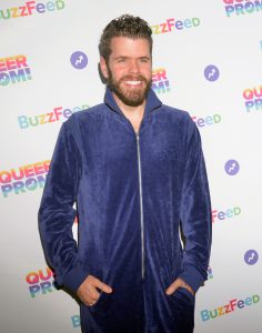 Perez Hilton Sucks