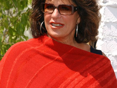 Lainie Kazan Image