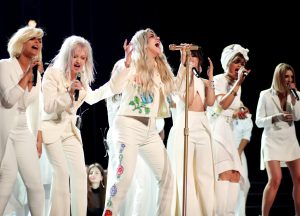 Kesha Dominates Grammy Awards with "Praying" Performance