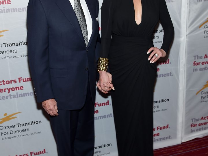 Catherine Zeta-Jones Seeks Treatment For Bipolar Disorder