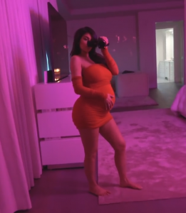 Kylie Jenner, Baby Bump on Display
