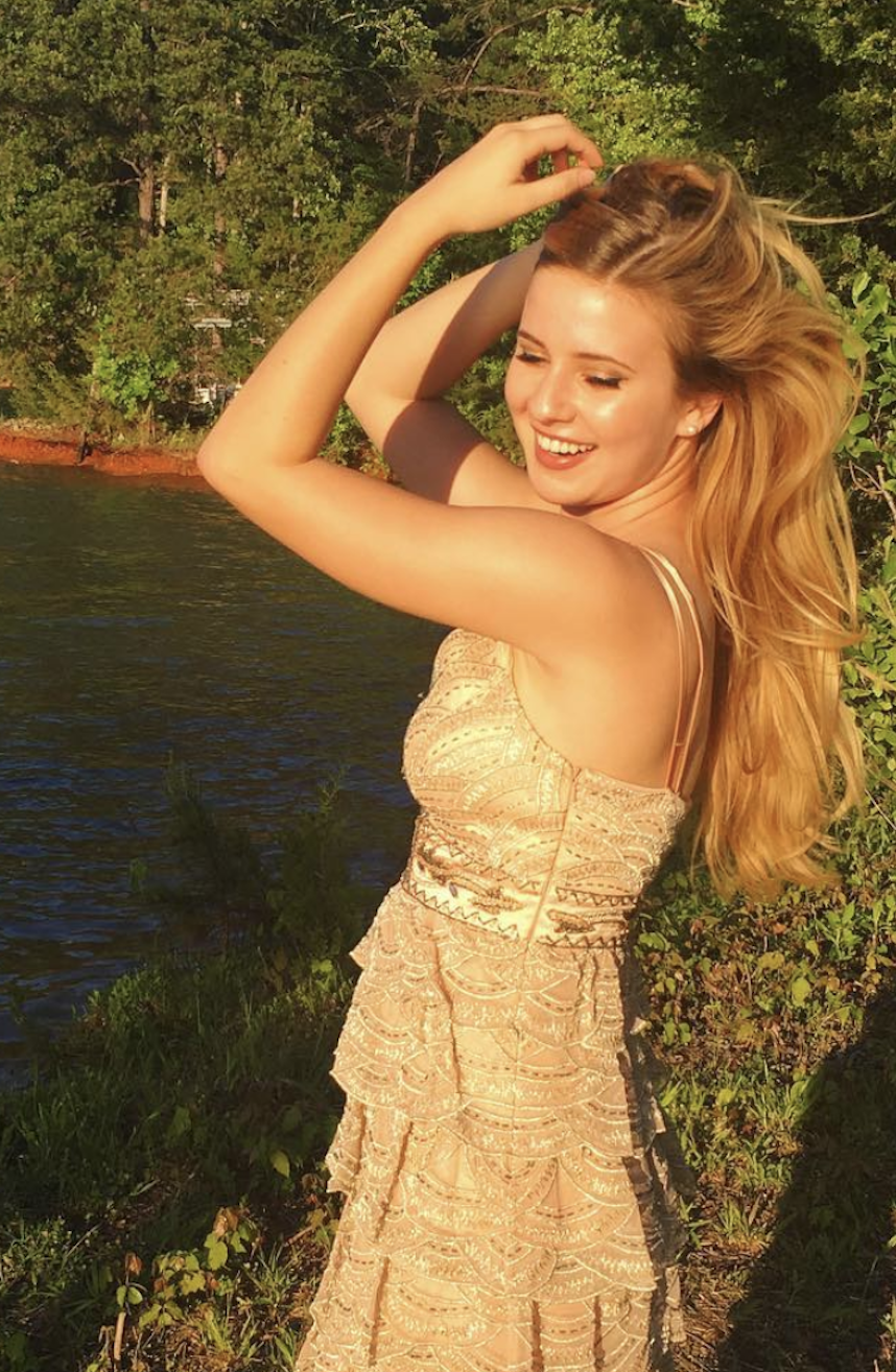 Caroline Sunshine Picture - The Hollywood Gossip