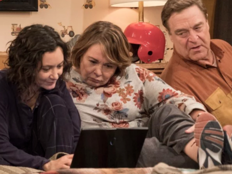 Roseanne Reads
