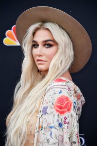 Kesha Red Carpet Image
