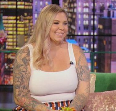 Kailyn Lowry on a Set