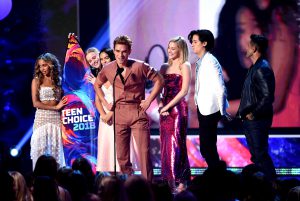 Riverdale Cast Pic