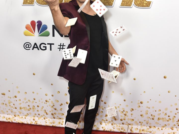 Shin Lim Photo