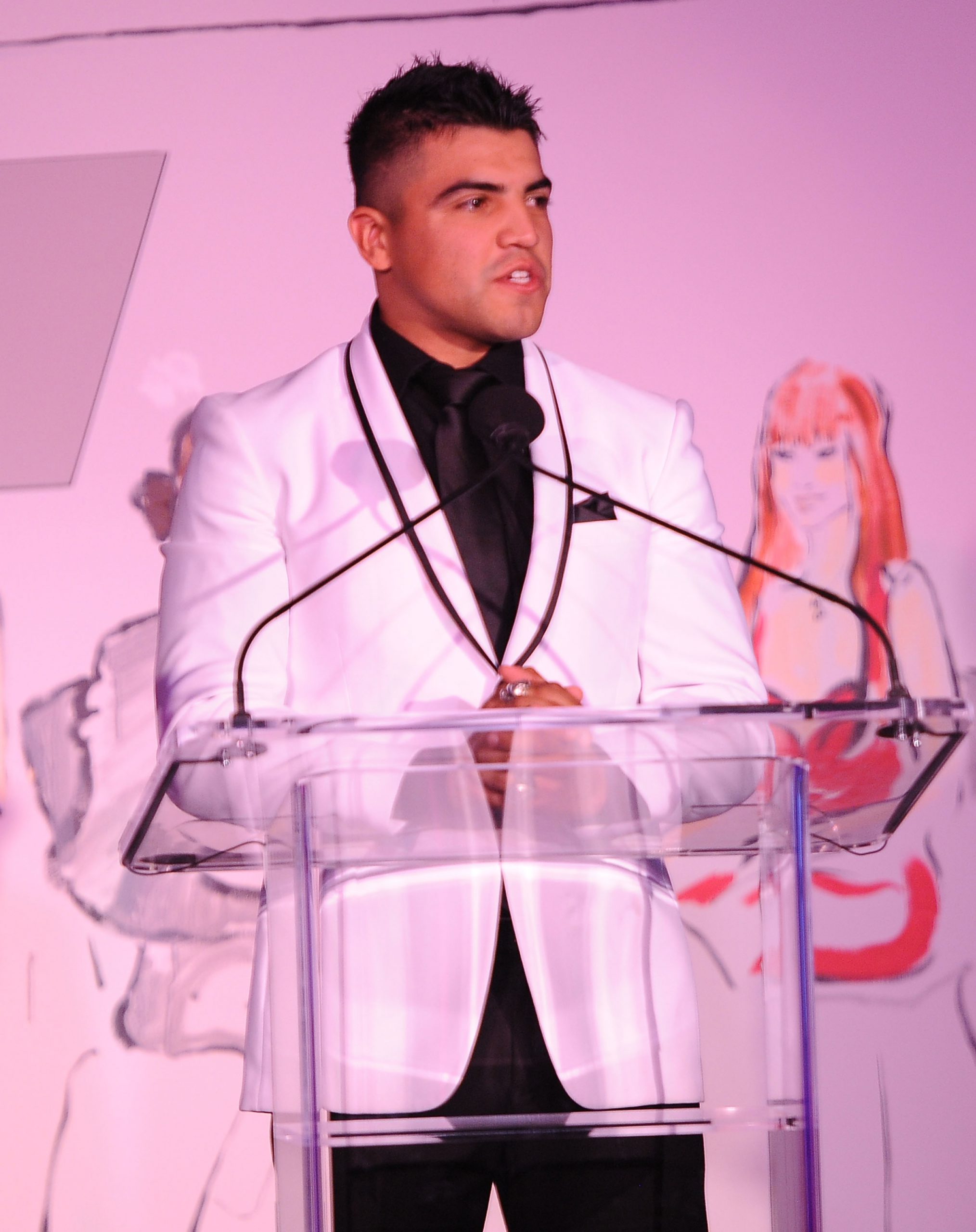Victor Ortiz Photo - The Hollywood Gossip