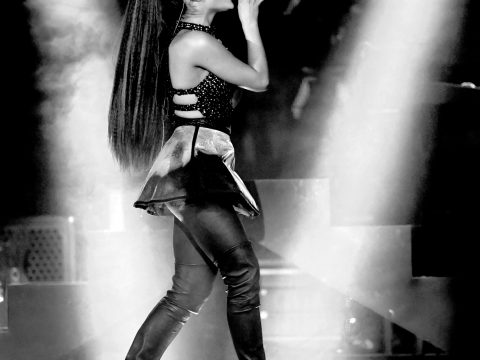 Ariana Grande, Black/White