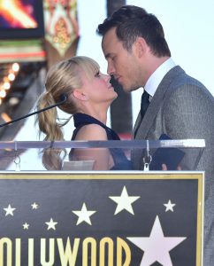 Anna Faris and Chris Pratt Almost Kiss