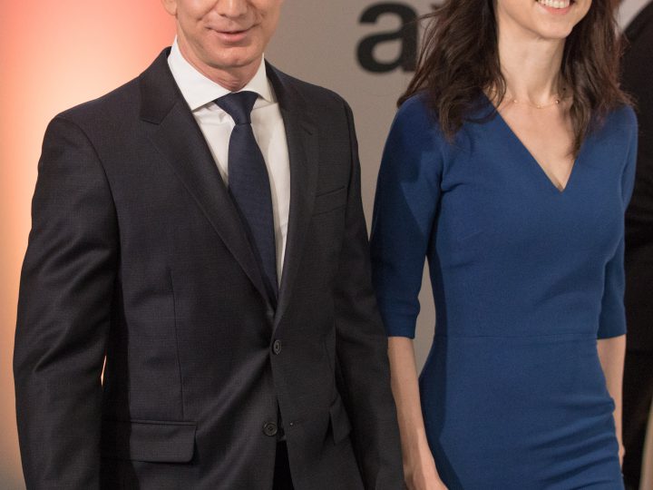 Jeff and Mackenzie Bezos Photo