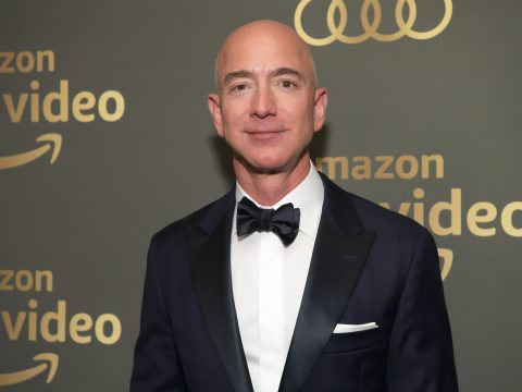 Jeff Bezos horitxonal