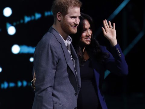 Meghan Markle with a Wave