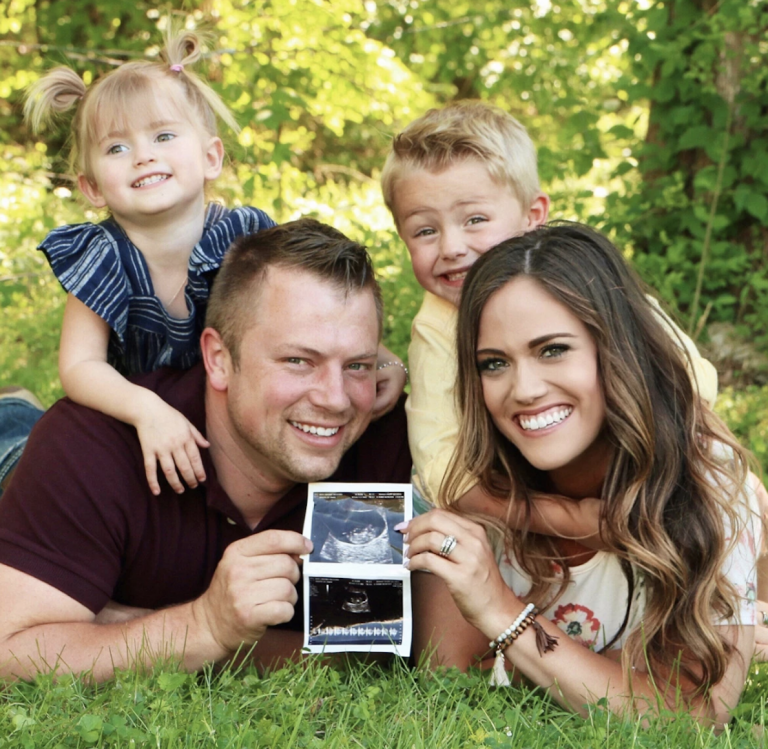 Zach and Whitney Bates Expecting Baby 3! The Hollywood Gossip