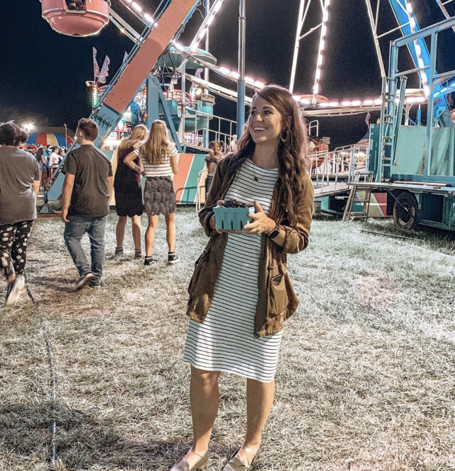 Jana Duggar Caught Up In Bizarre Photoshop Scandal - The Hollywood Gossip