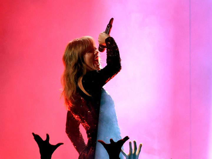 Taylor Swift Brings It
