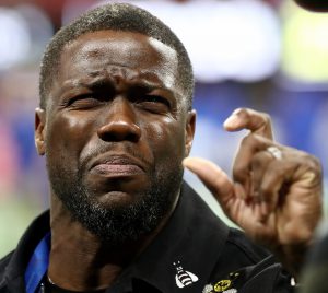 Kevin Hart Celebrates