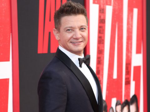 Jeremy Renner1