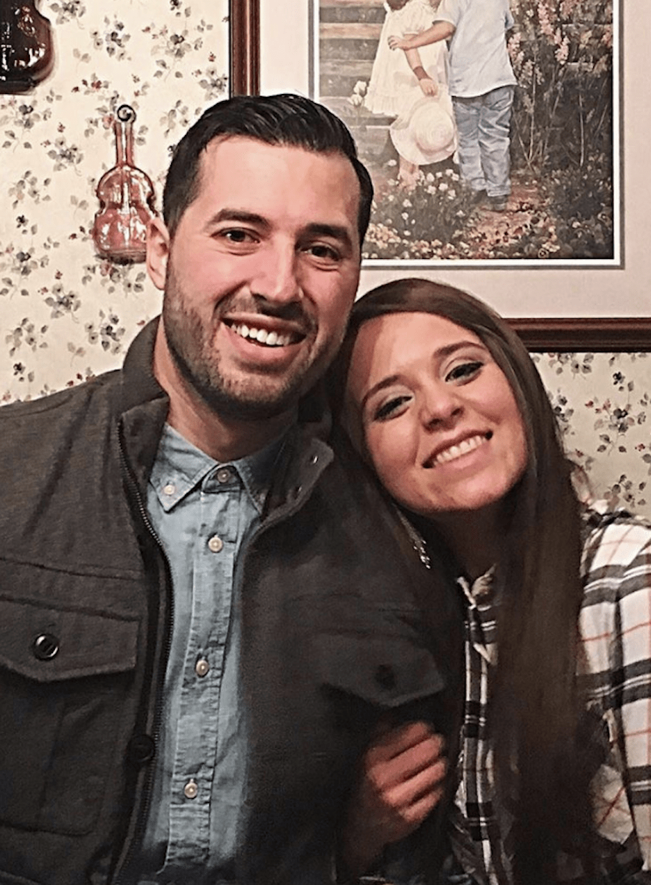 Jinger Duggar and Jeremy Vuolo CAUGHT Drinking Alcohol?!? The