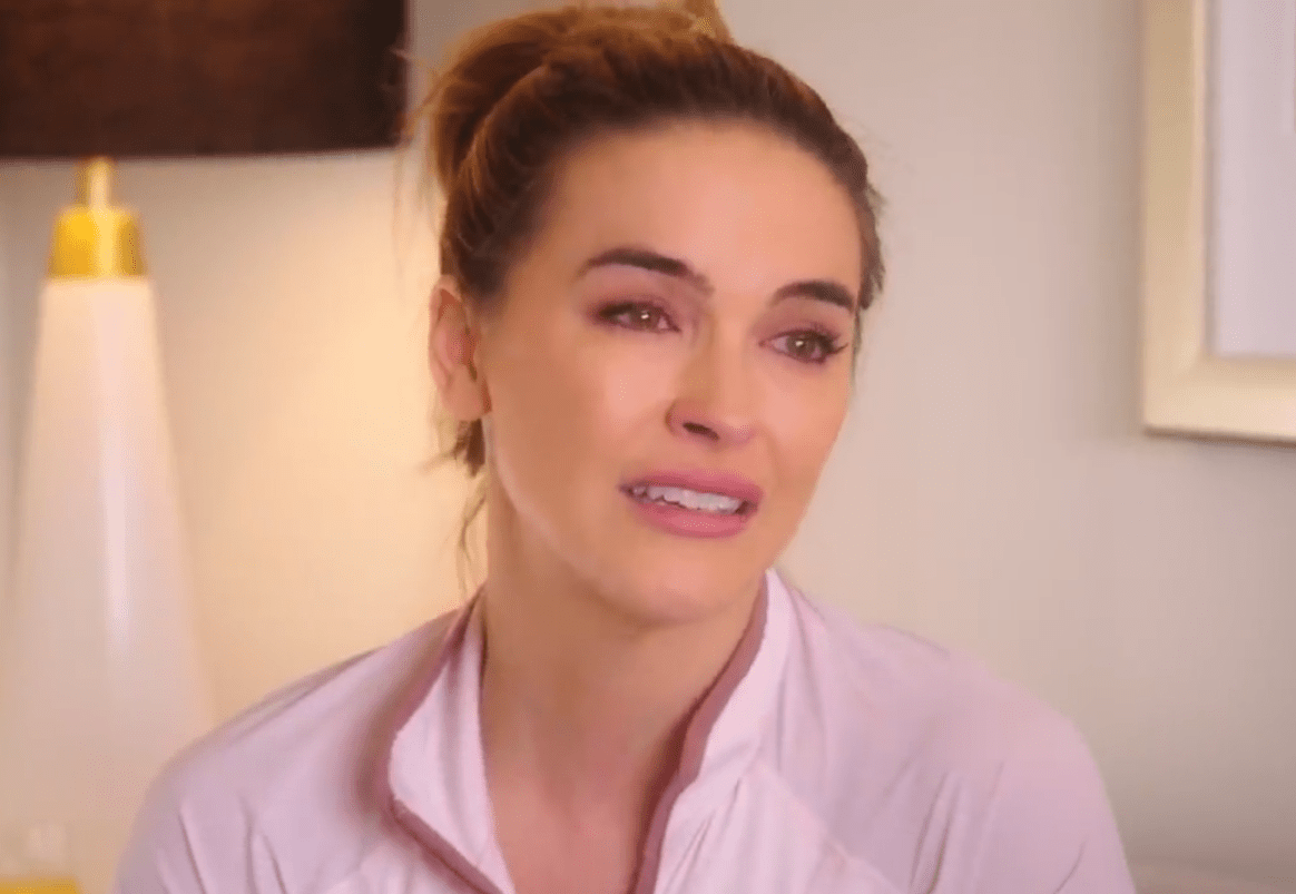 Chrishell Stause: Justin Hartley Dumped Me Via Text!! TEXT! - The