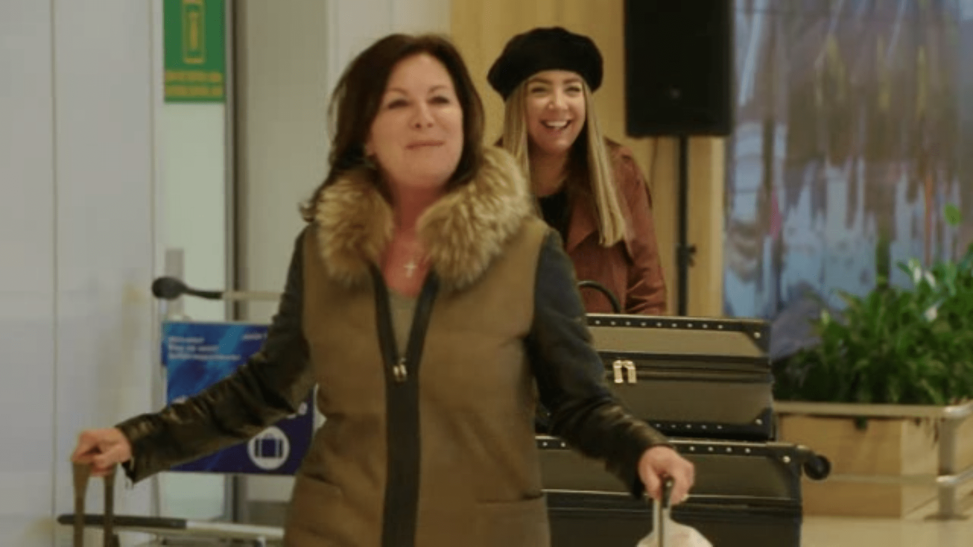 Pamela Potthast and Jenn Potthast arrive in Moldova - The Hollywood Gossip