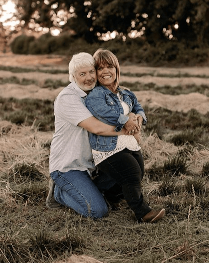 Amy Roloff Anniversary Pic - The Hollywood Gossip