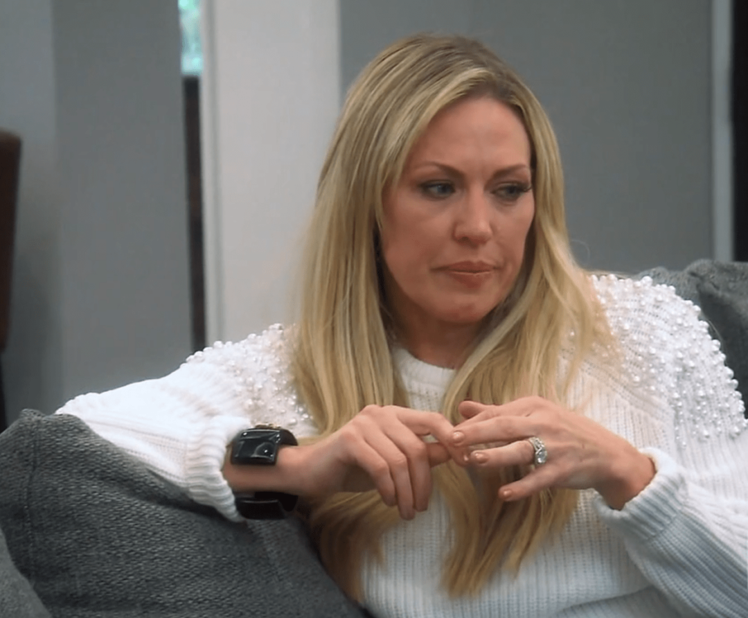 Braunwyn WindhamBurke Admits to Alcoholism on The Real Housewives of