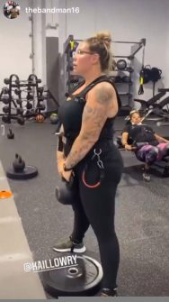 Kailyn Lowry Poses in Lingerie, Denies Photoshop Claims as Chris Lopez