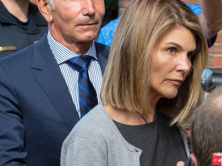 Lori Loughlin Reports to Prison, Unfortunately Will Get Released Someday
