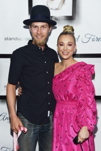 Kaley Cuoco and Karl Cook in 2018