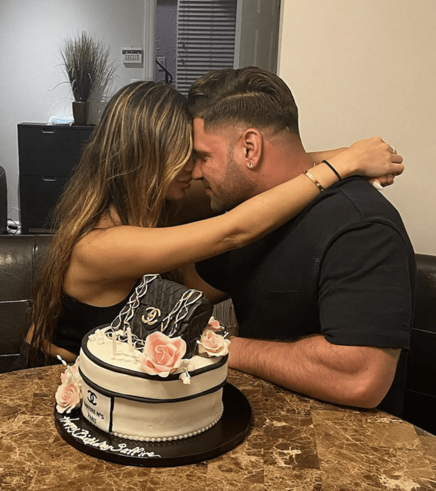 Ronnie Ortiz-Magro and Saffire Matos Photograph - The Hollywood Gossip