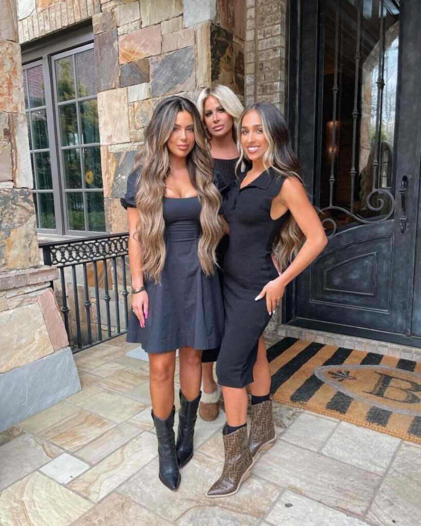 Brielle Biermann Ariana Biermann And Kim Zolciak In April 2021 819x1024 