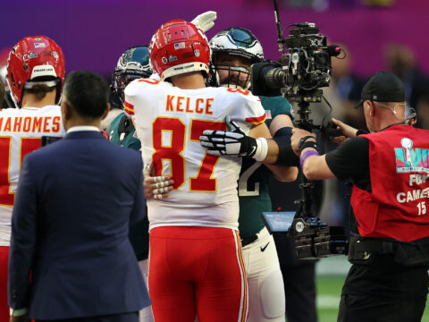 Travis Kelce hugs Jason Kelce