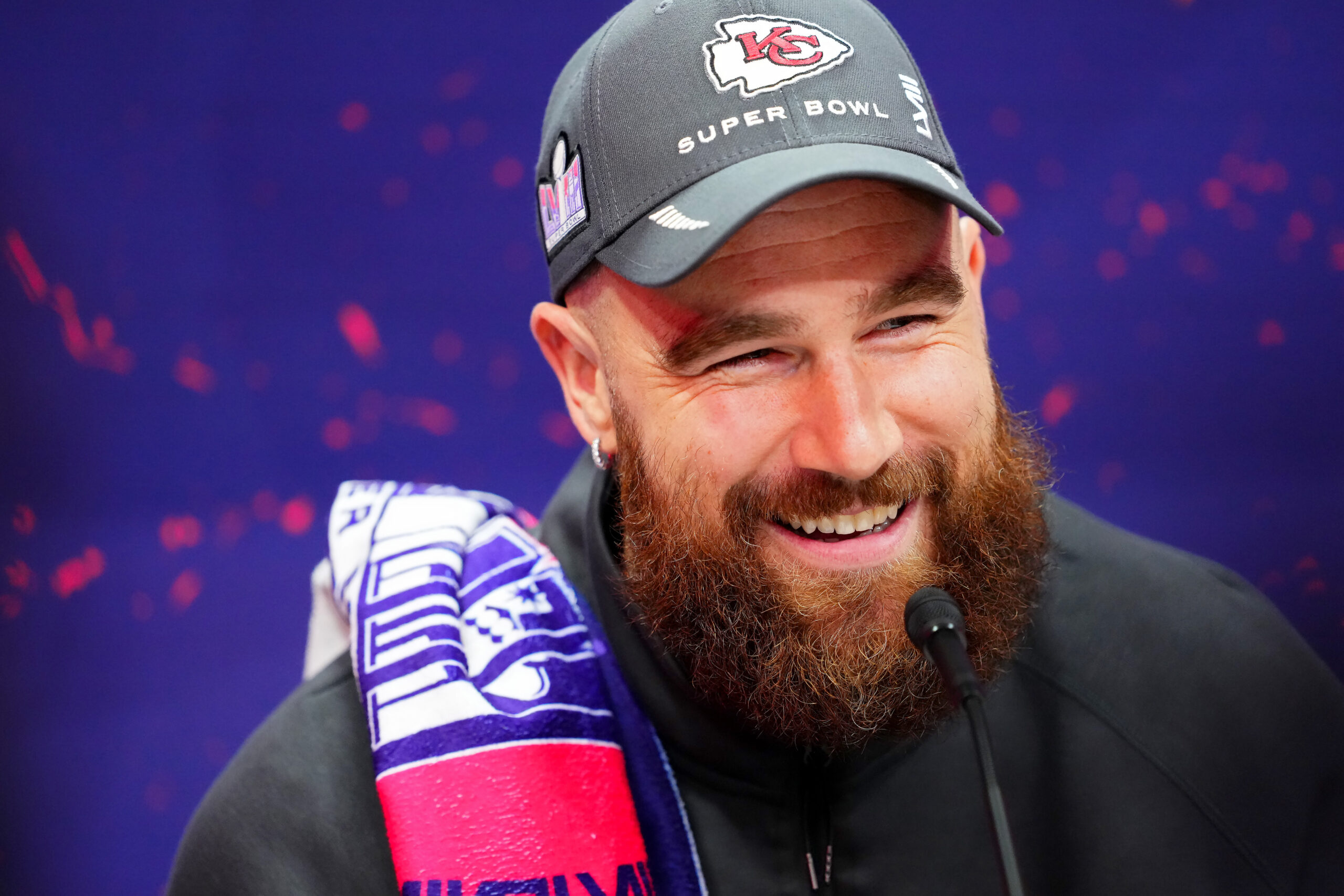 Yes, Travis Kelce’s Heard Taylor Swift’s New Album, LUCKY