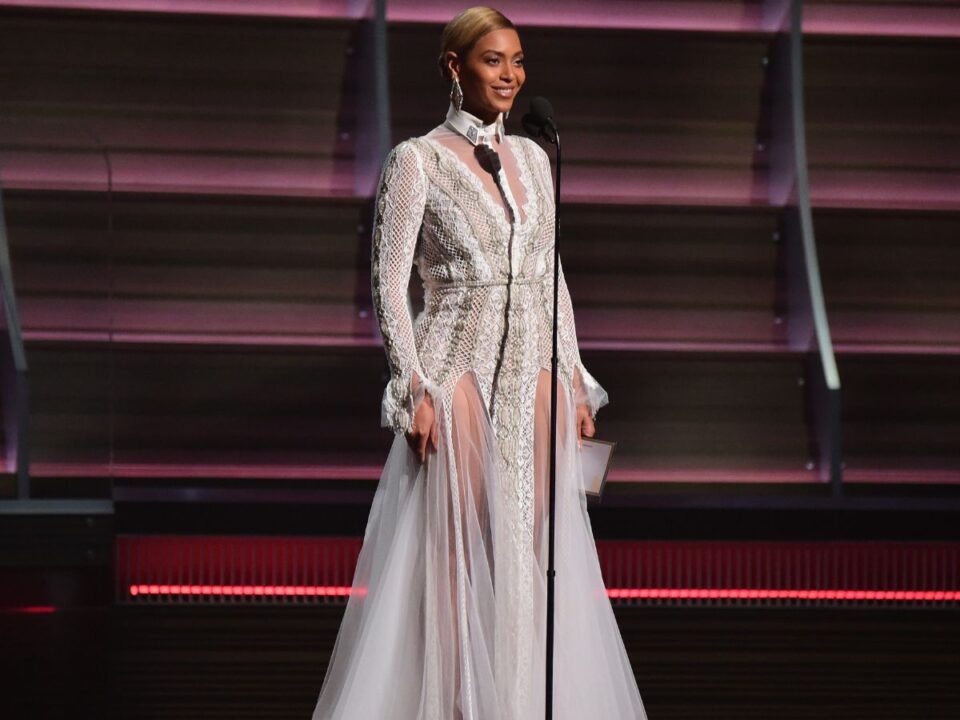 Beyonce's Country Era: Photos Of Bey in Country Aesthetic Outfits