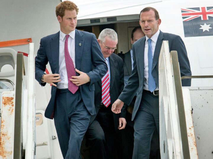 Prince Harry Leaves U.K. 24 Hours After Visiting King Charles But Not His Brother