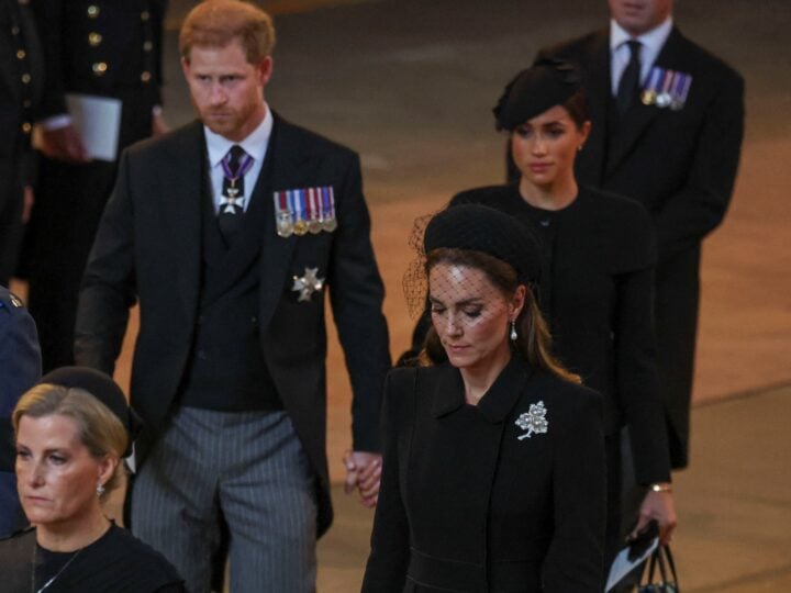 Kate Middleton’s Uncle Trashes Meghan Markle: She Effed Up Everything!
