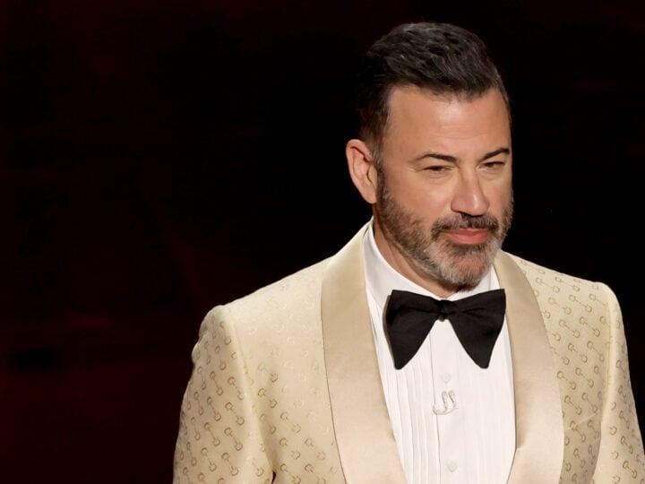 Jimmy Kimmel Roasts Trump At the Oscars, Stirring Up Round of Applause