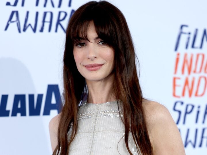 Anne Hathaway’s Pregnancy Journey:  Reveals Miscarriage While Playing a Pregnant …