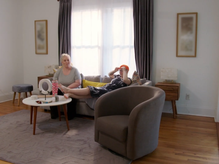 Mama June Shannon Says Family Takes Anna Cardwell’s Ashes ‘Everywhere’