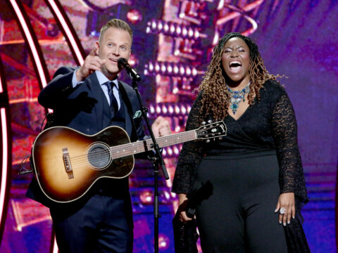 Mandisa on stage