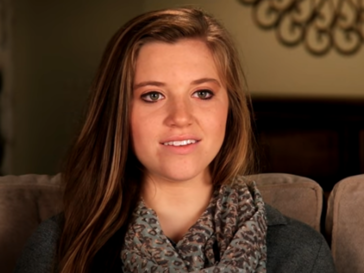 Joy-Anna Duggar Shares Postpartum Depression Struggles: I’m a Mess, You Guys