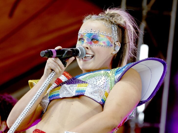 JoJo Siwa Taunts Trolls, Chugs From ‘Vodka’ Bottle on Stage at L.A. Pride