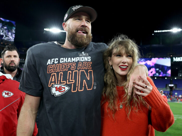 Taylor Swift, Travis Kelce Fighting to Make Long Distance Relationship Work: Report