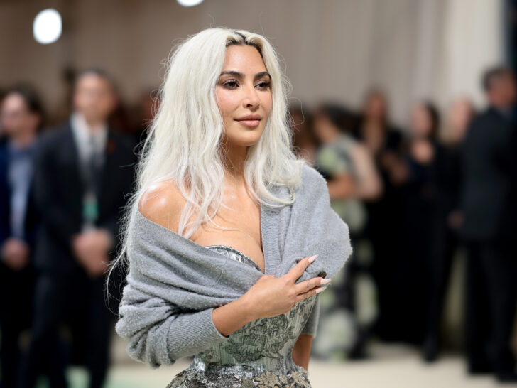 Kim Kardashian’s Next Boyfriend: Is She Dating Son’s Favorite Athlete?!