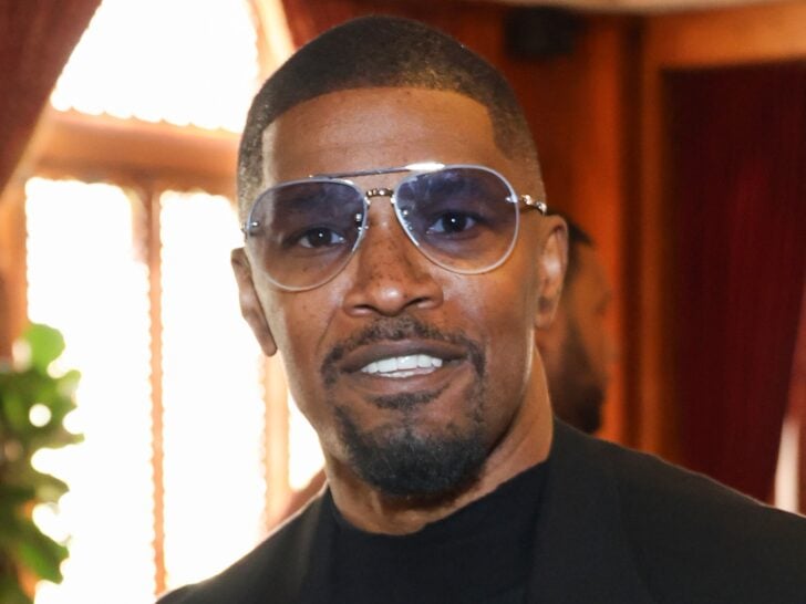 Jamie Foxx Looks Happy & HEALTHY At Daughter’s Wedding: New Photos