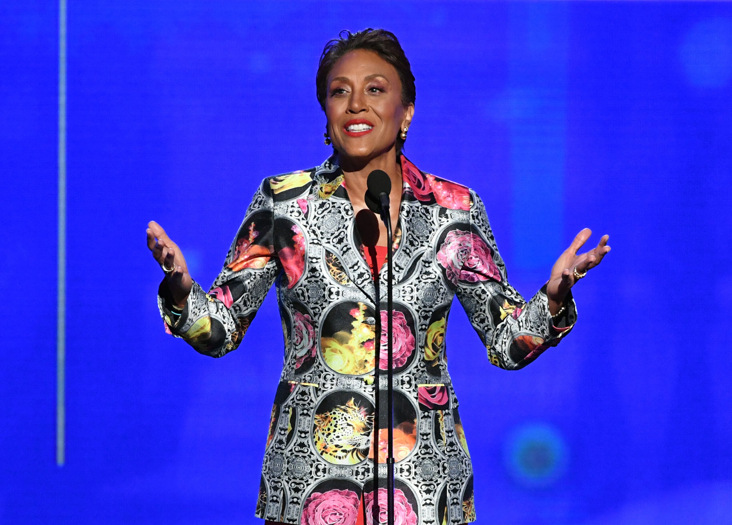 Robin Rene Roberts Robin Roberts Stunned in Backstage 'GMA' Video Amidst ABC Shakeup
